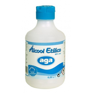 Alcool sanitário com 96% vol, embalagem 250 ml.